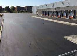 Best Recycled Asphalt Driveway Installation  in Farmington, MN